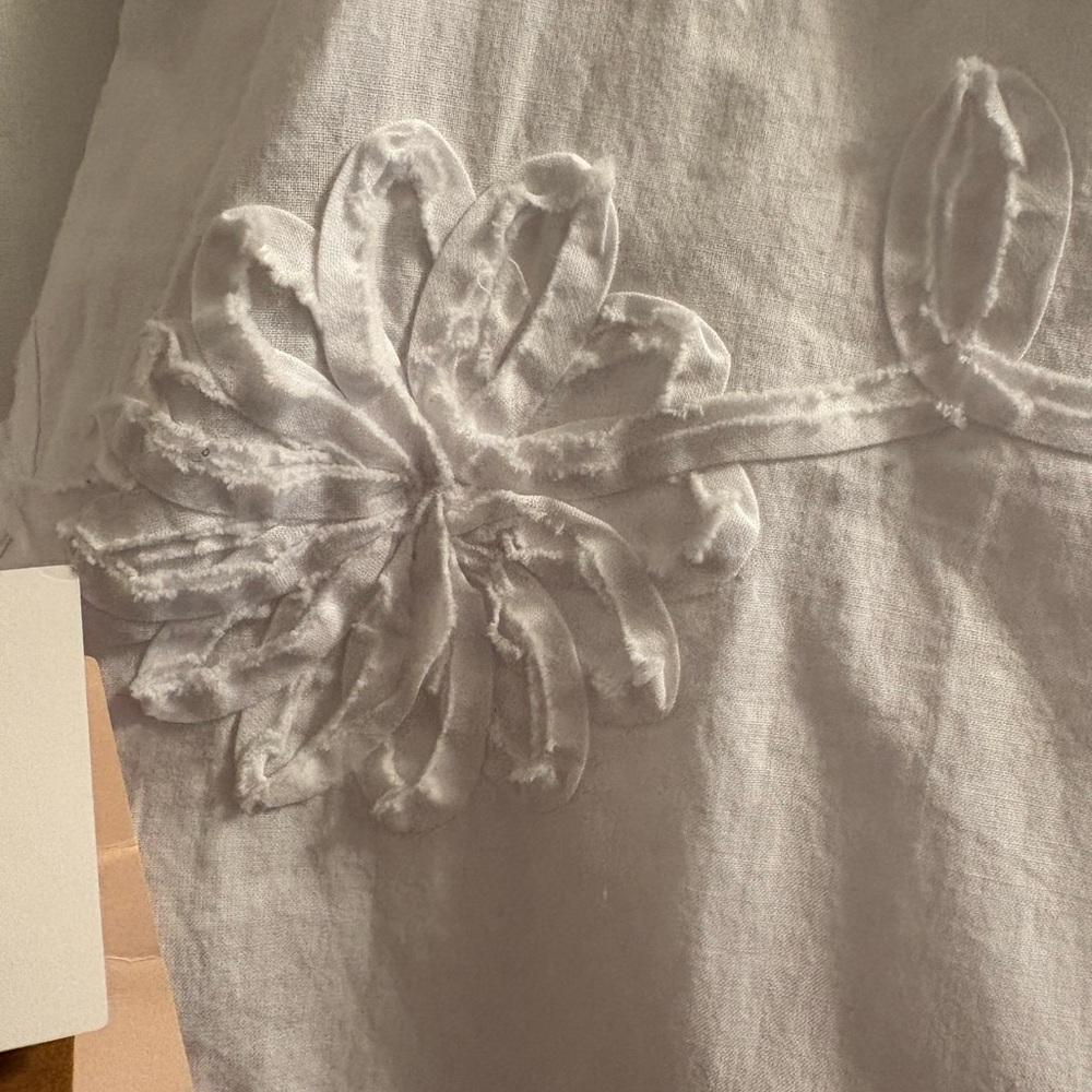 White Embroidered long sleeve Button-Up Blouse - Picture 2 of 3